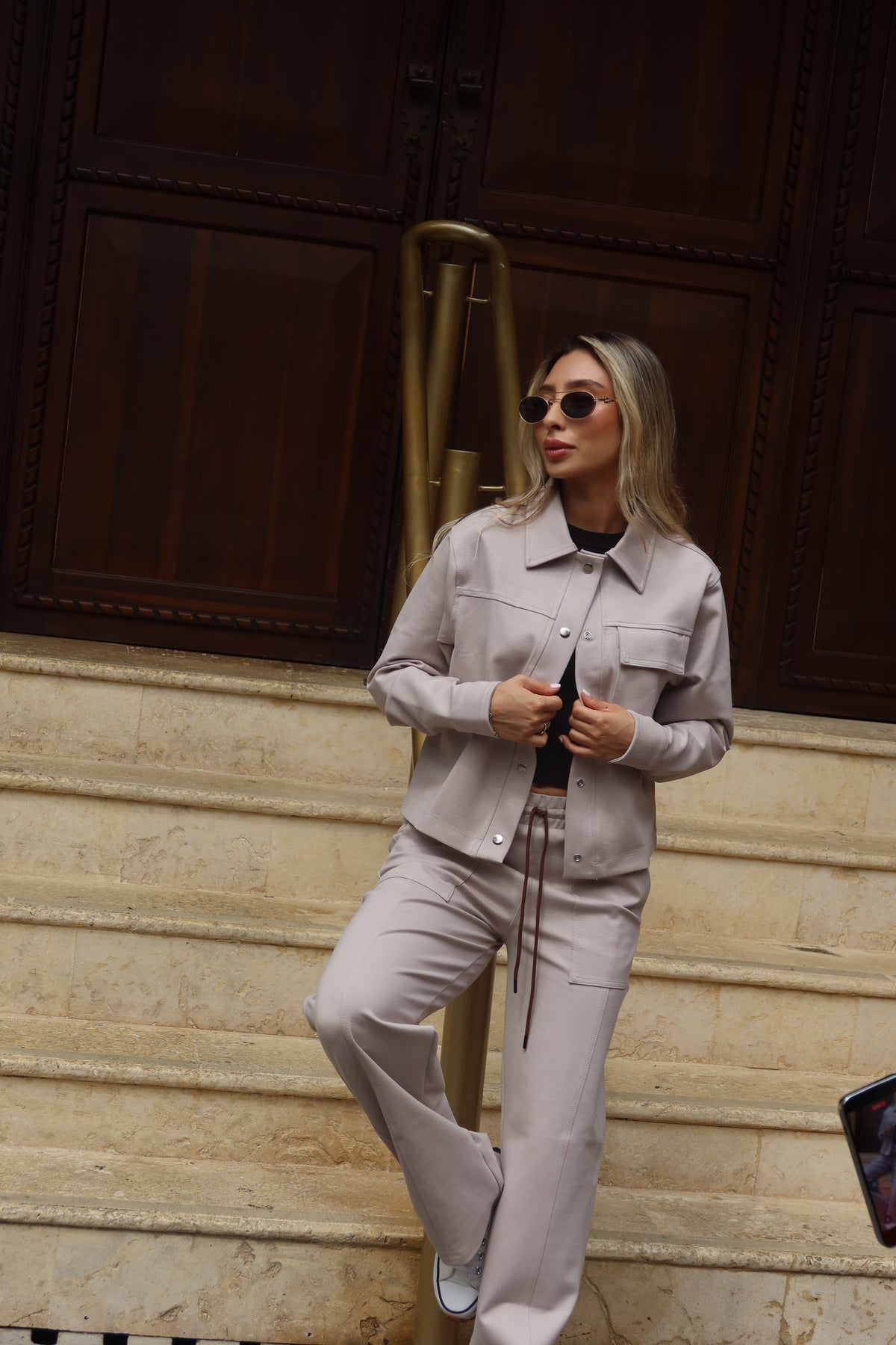Set Aura Camel De Chaqueta y Sudadera Bota Recta