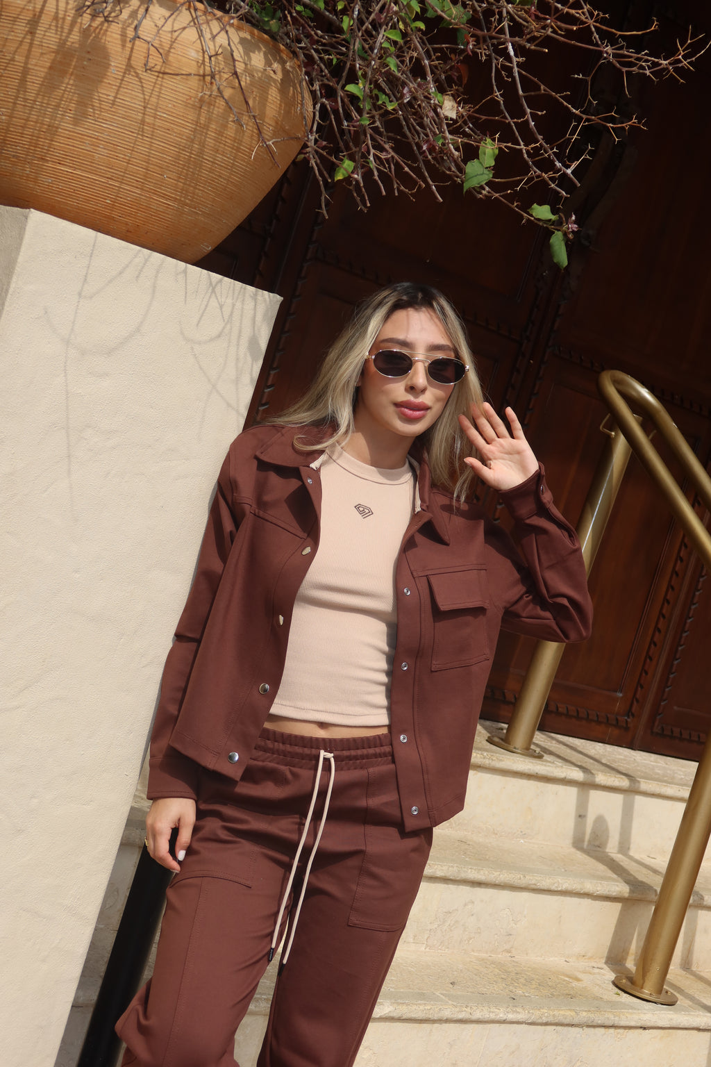 Set Aura Café De Chaqueta y Sudadera Bota Recta
