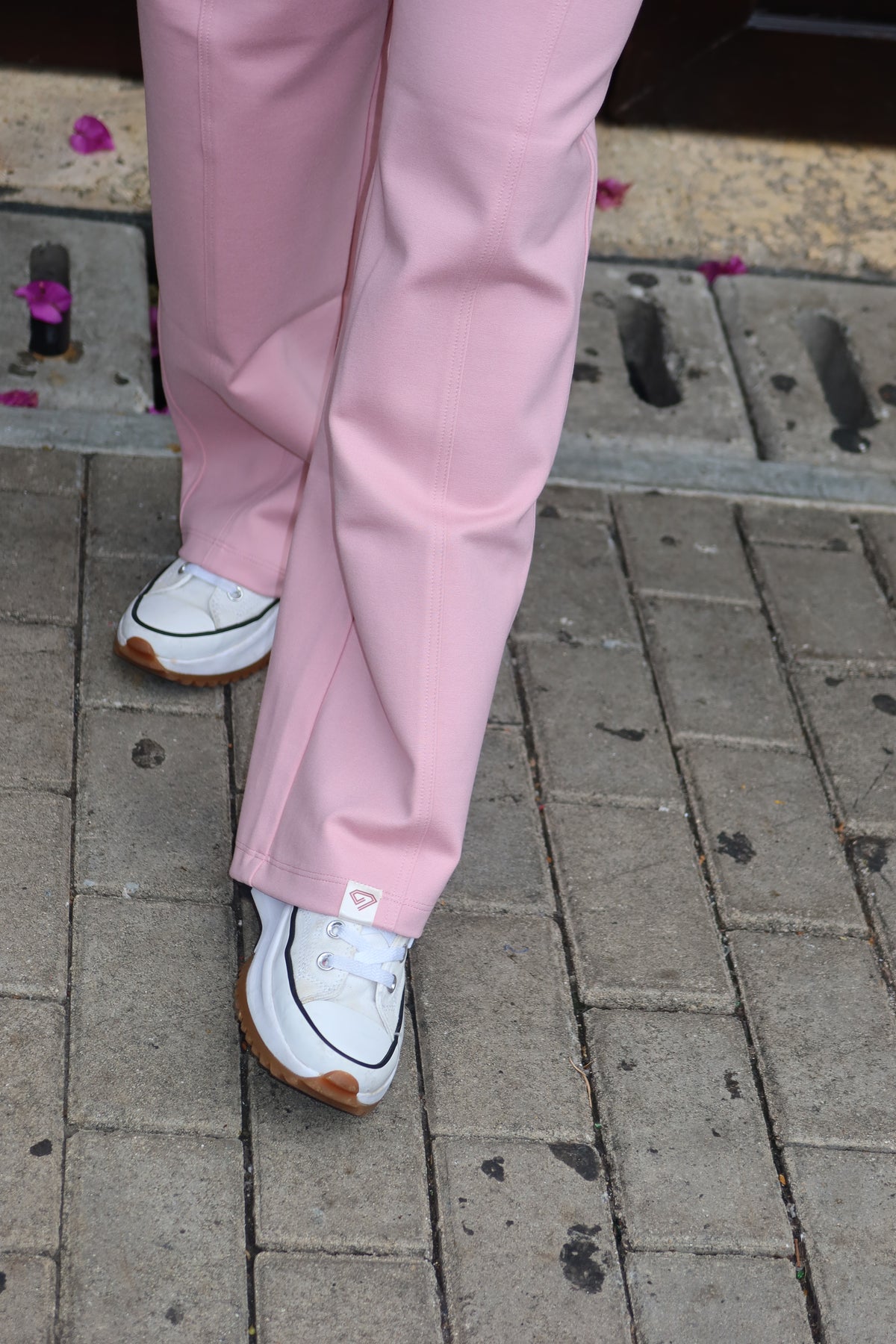 Set Aura Rosado De Chaqueta y Sudadera Bota Recta
