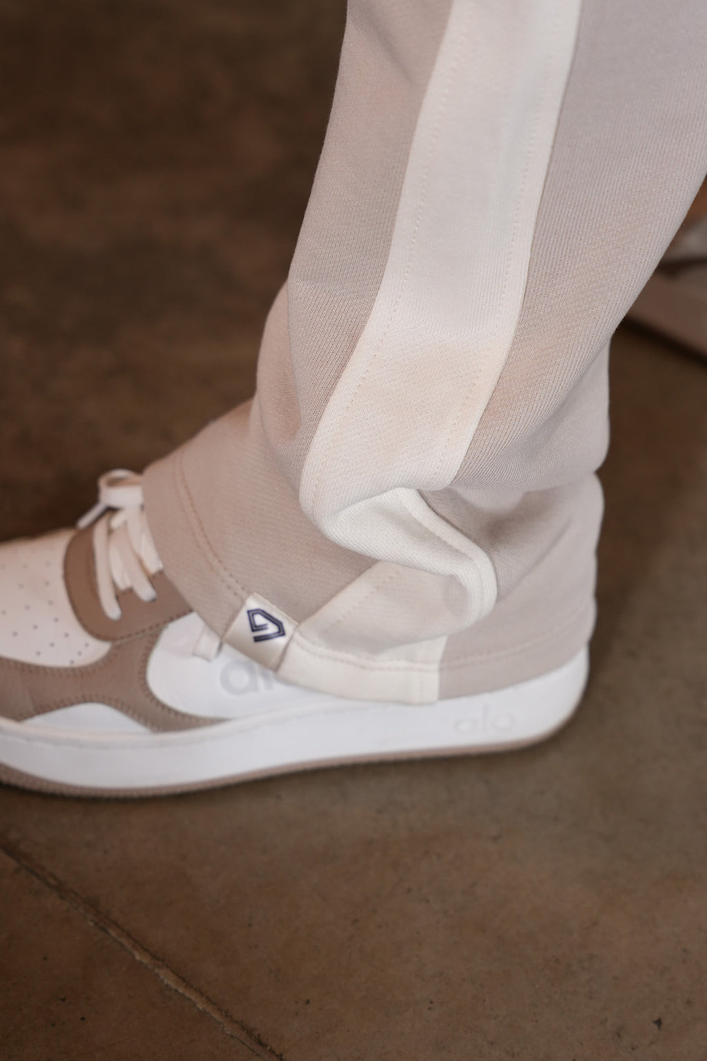 Set Duna Arena De Chaqueta y Sudadera Bota Recta