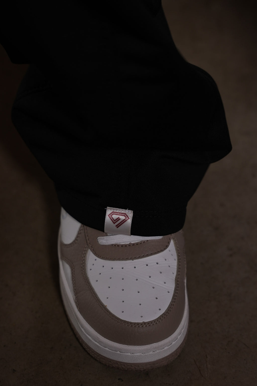 Set Onix Negro De Chaqueta y Sudadera Bota Recta