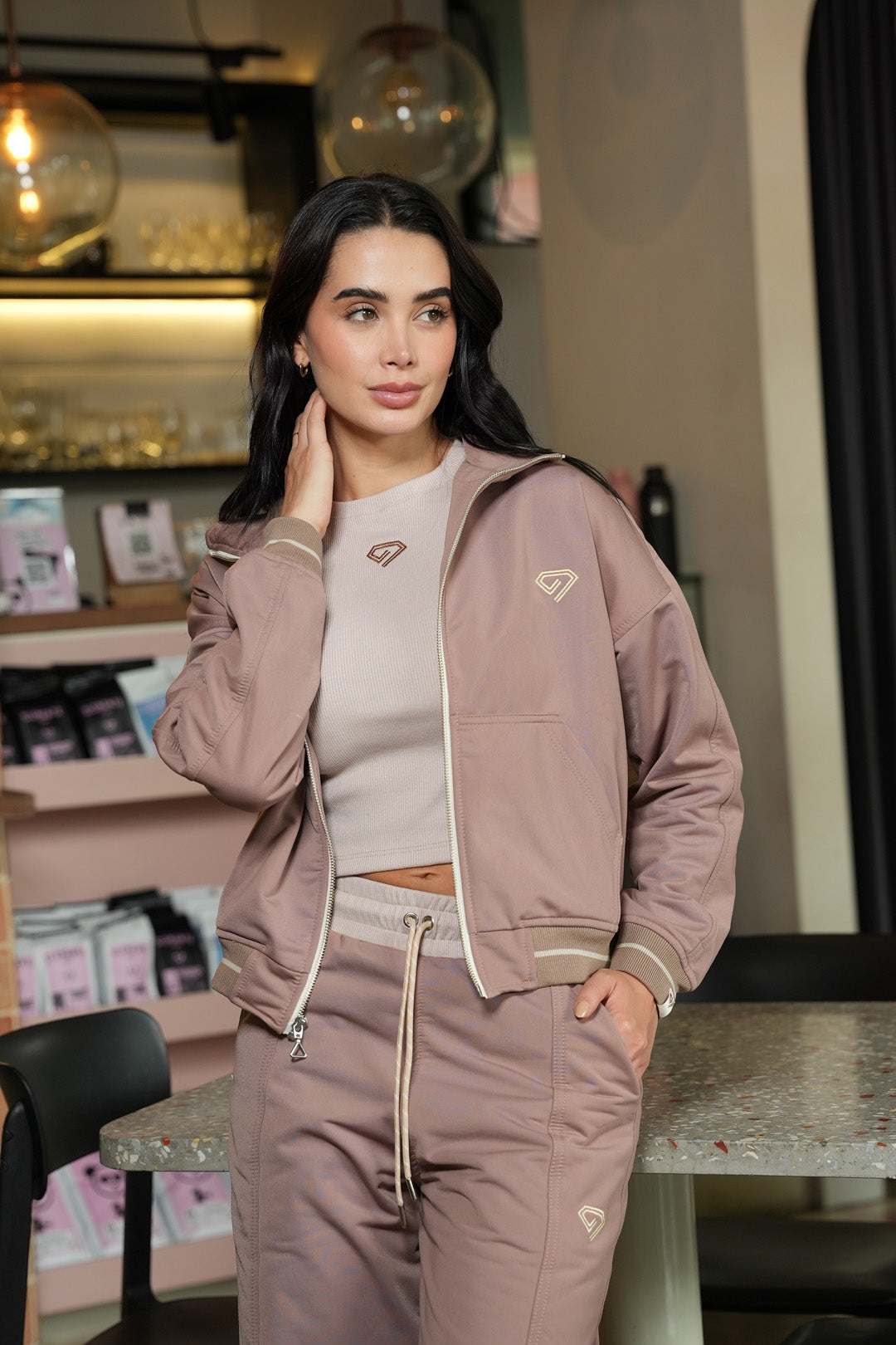 Set Moka Café De Chaqueta y Sudadera Bota Recta