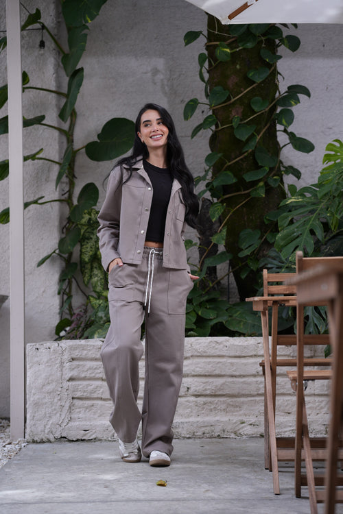 Set Aura Arena De Chaqueta y Sudadera Bota Recta