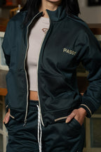 Set Verde Esmeralda De Chaqueta y Sudadera Bota Recta