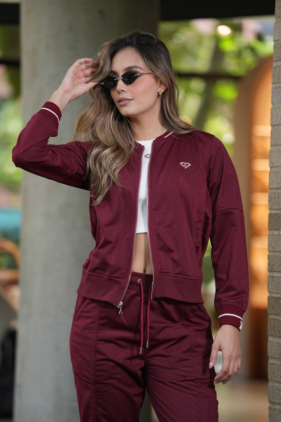 Set Roma Vinotinto De Chaqueta y Jogger