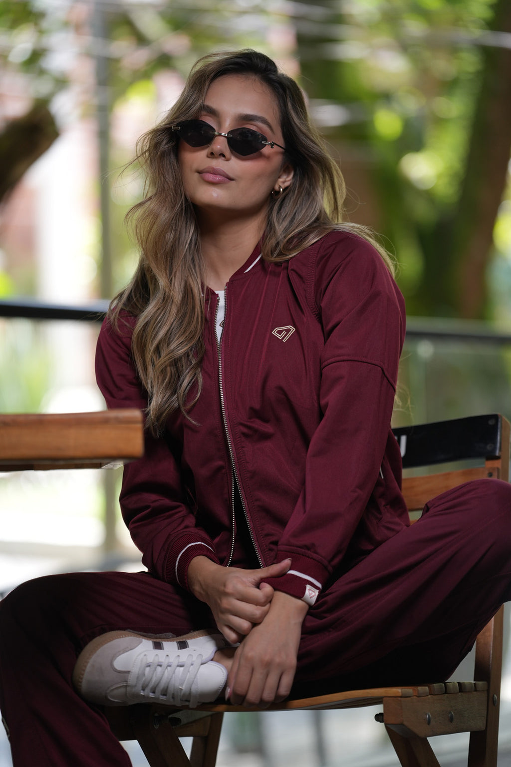 Set Roma Vinotinto De Chaqueta y Jogger