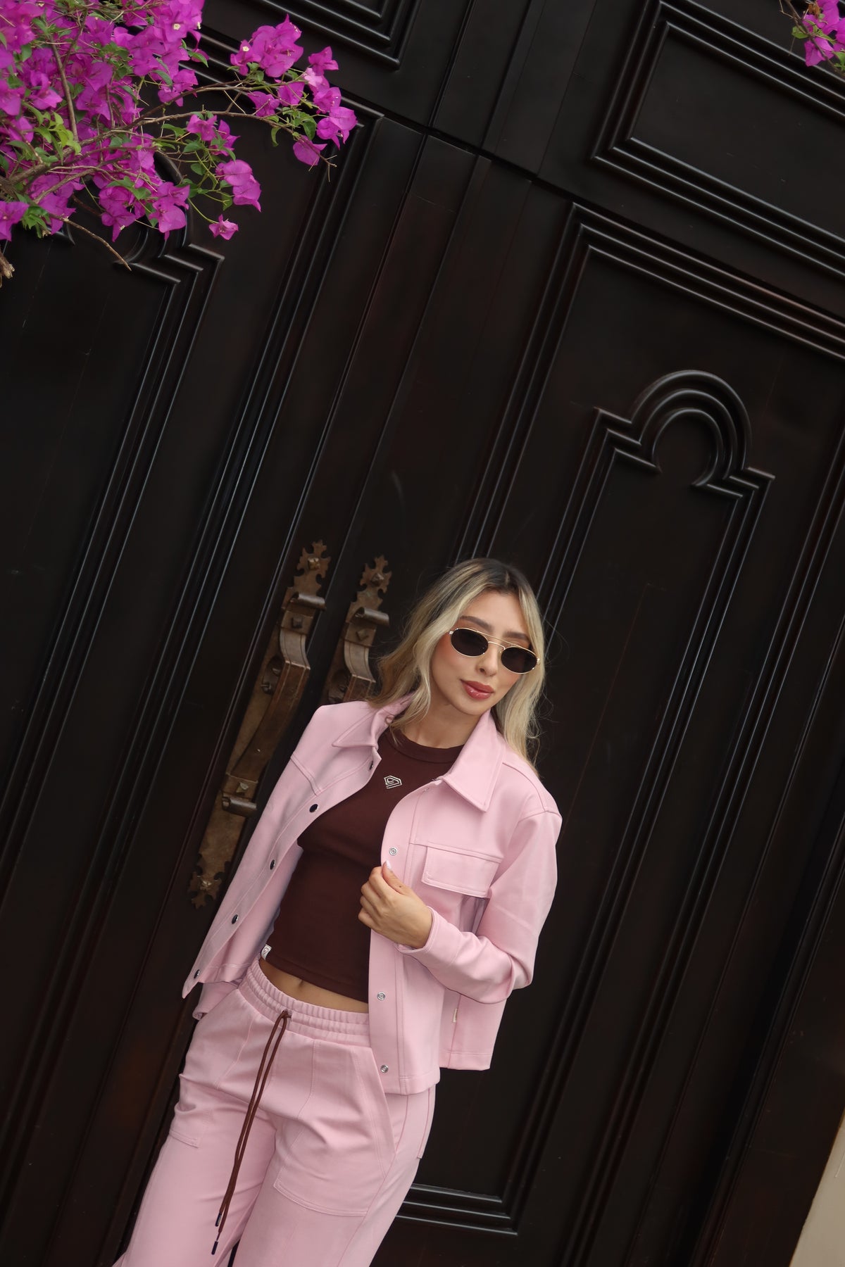 Set Aura Rosado De Chaqueta y Sudadera Bota Recta