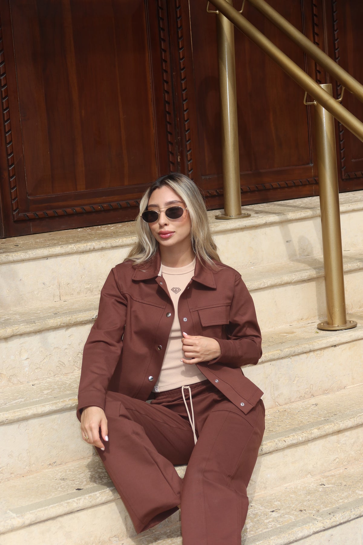 Set Aura Café De Chaqueta y Sudadera Bota Recta