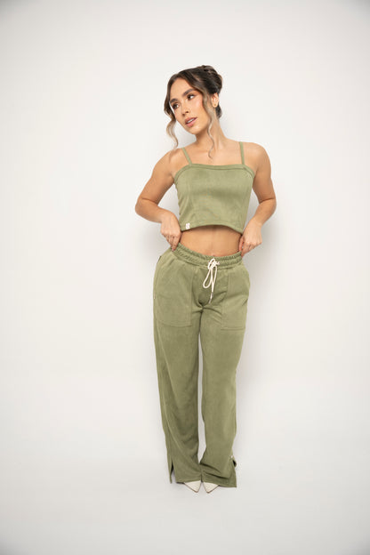 SET DE CHAQUETA, TOP Y SUDADERA PARA MUJER COLOR VERDE OLIVA