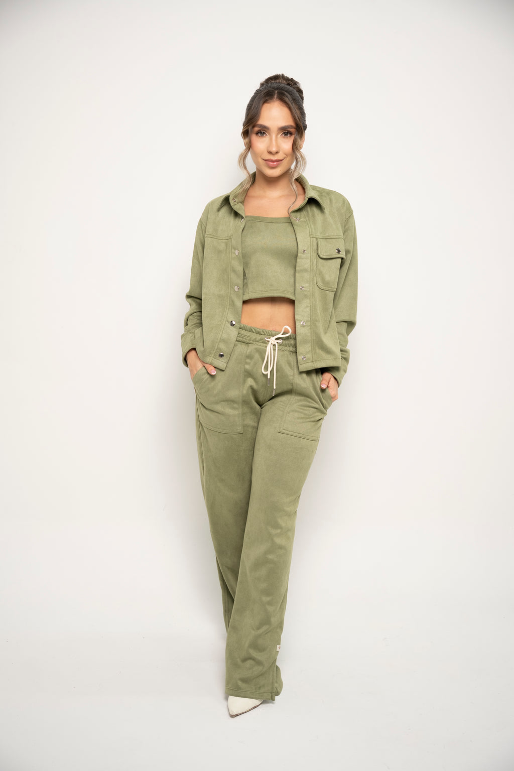 Chaqueta Tipo Camisa Con Botones Color Verde Oliva