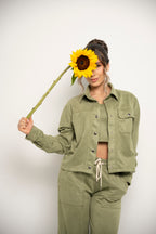 Chaqueta Tipo Camisa Con Botones Color Verde Oliva