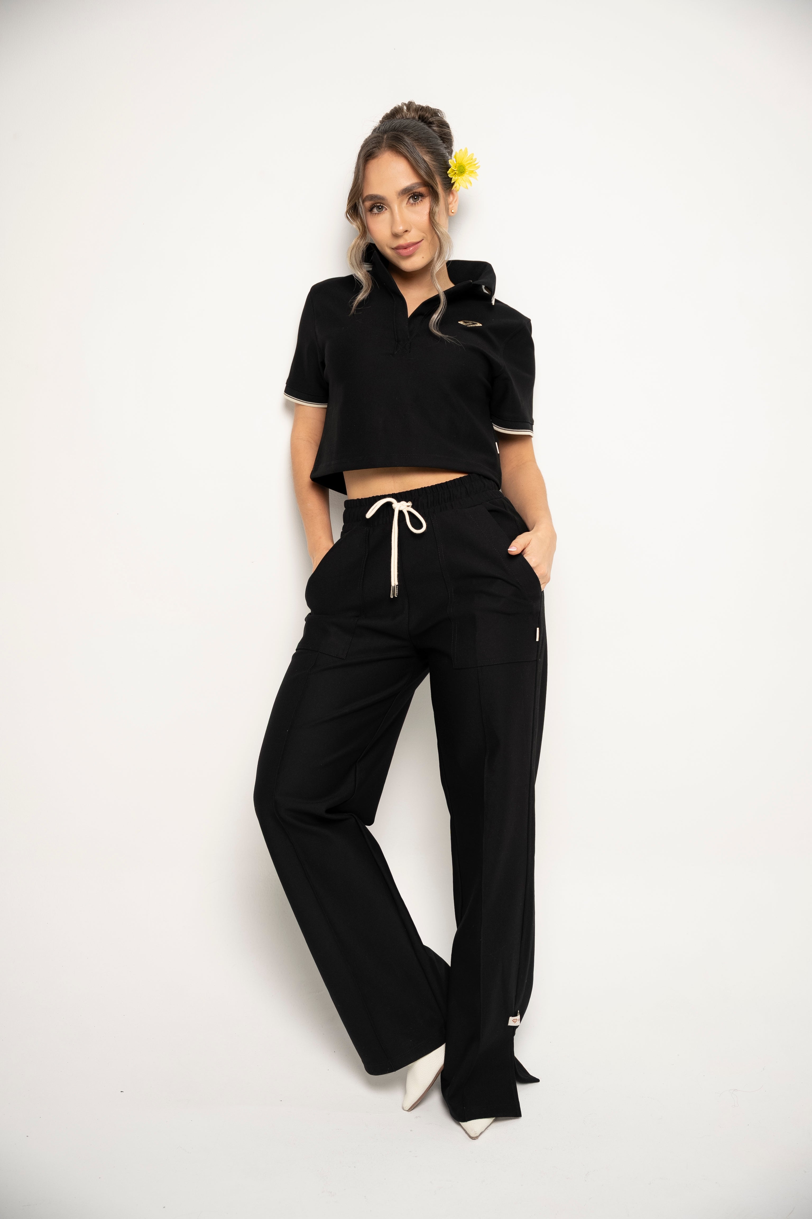 Sudadera Bota Recta Color Negro