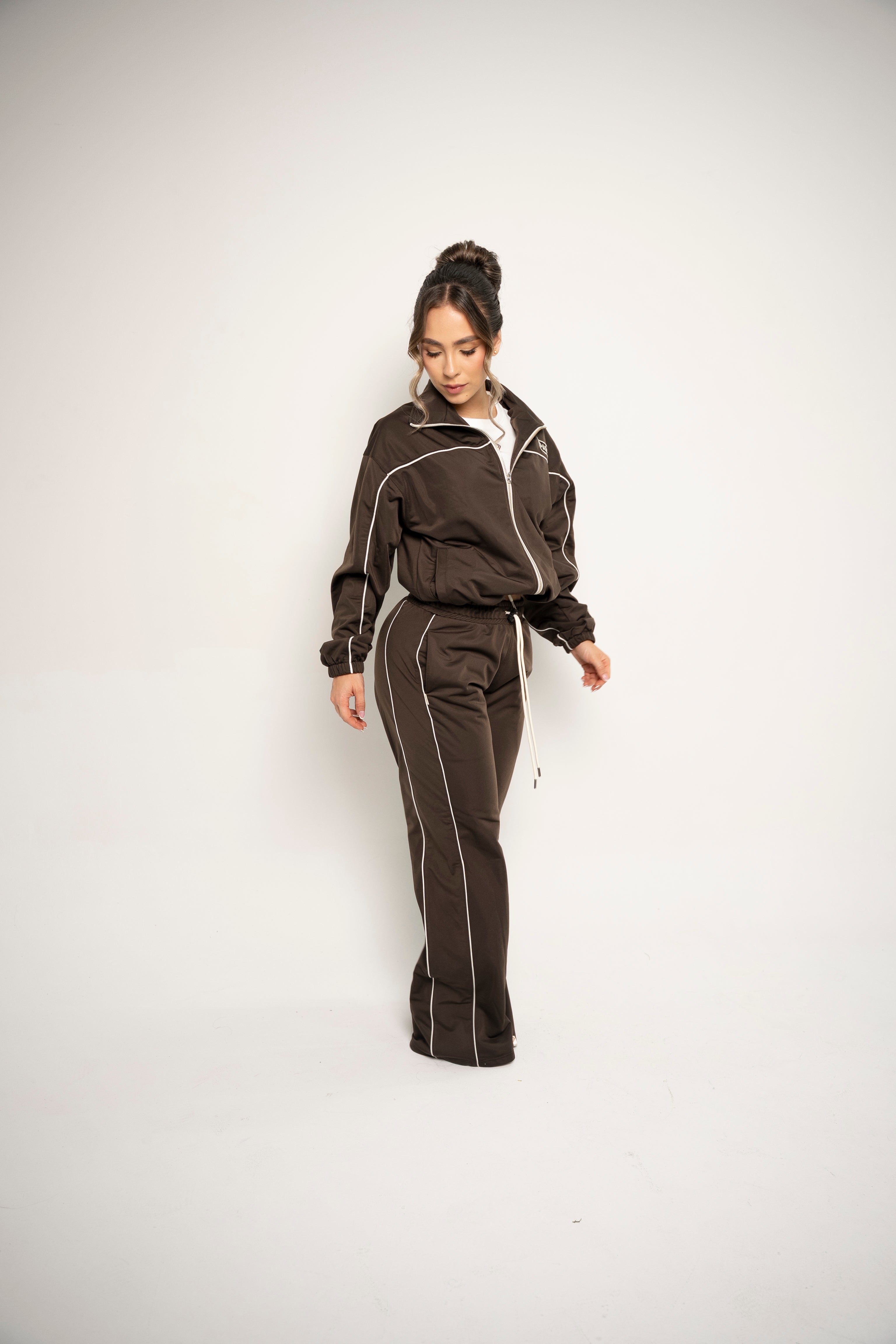 Sudadera Bota Recta Color Café