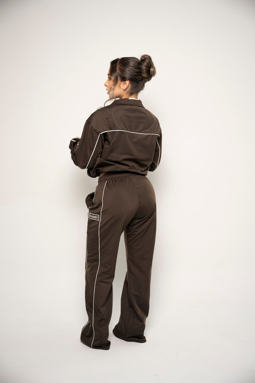 Sudadera Bota Recta Color Café