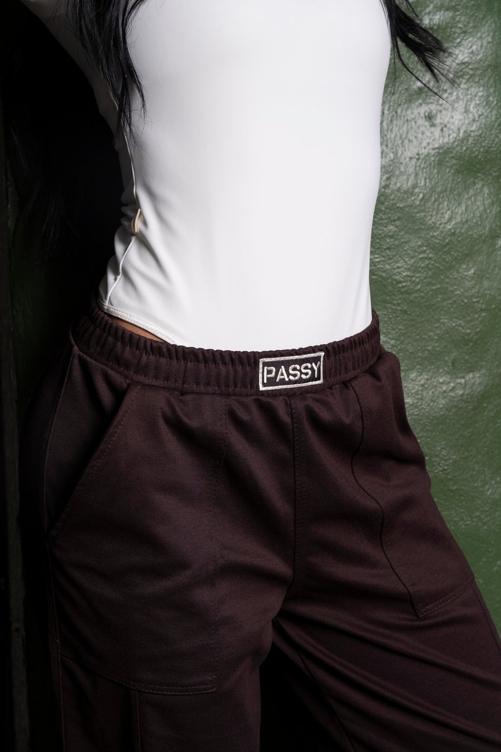 Set Provenza De Body Marfil y Sudadera Bota Recta Café