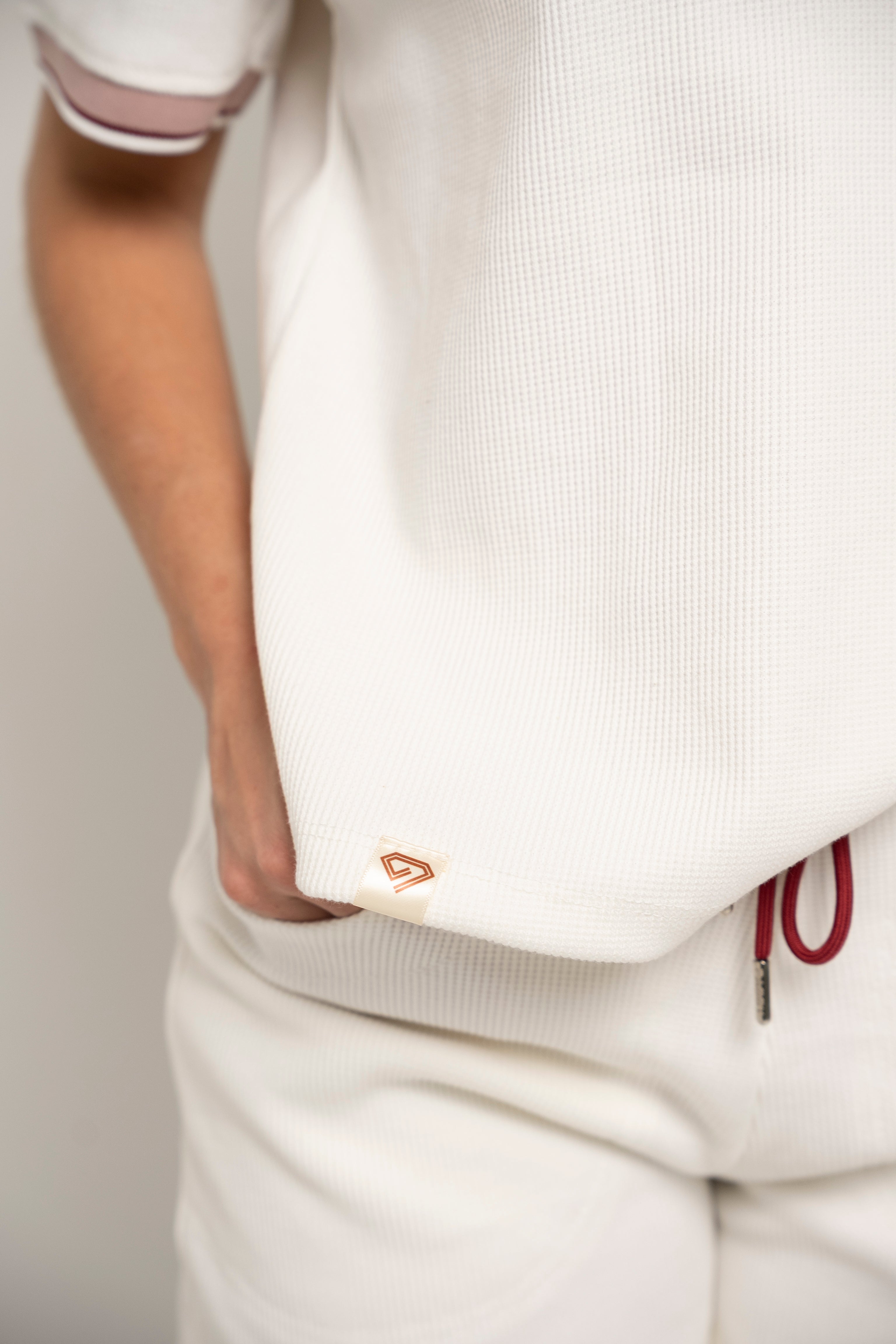 Camiseta Tipo Polo Color Marfil