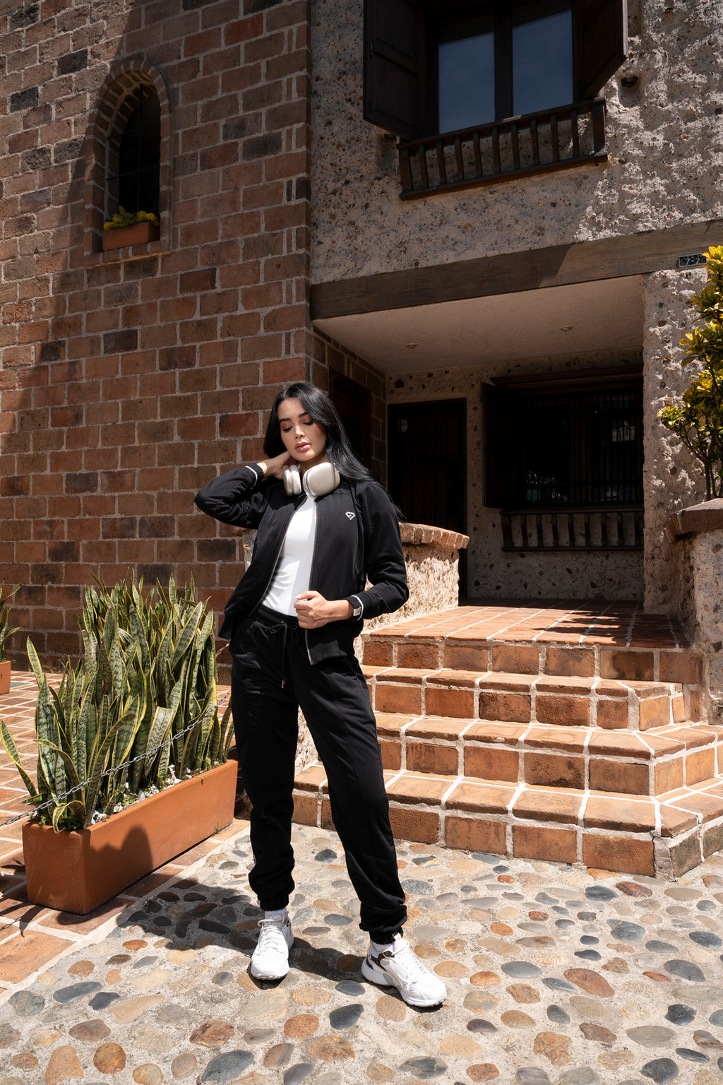 Set Dubai Negro De Chaqueta y Jogger