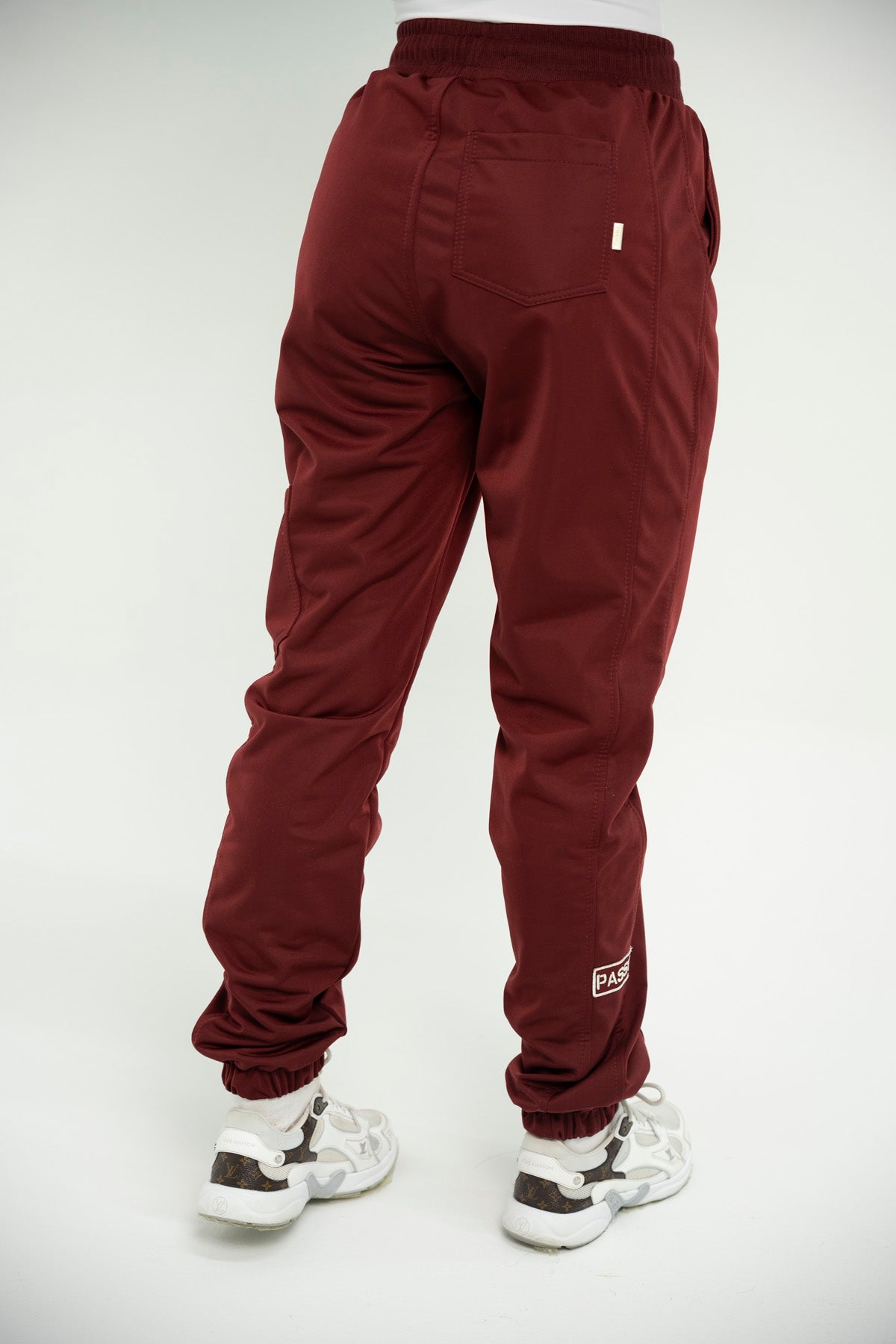 Set Roma Vinotinto De Chaqueta y Jogger