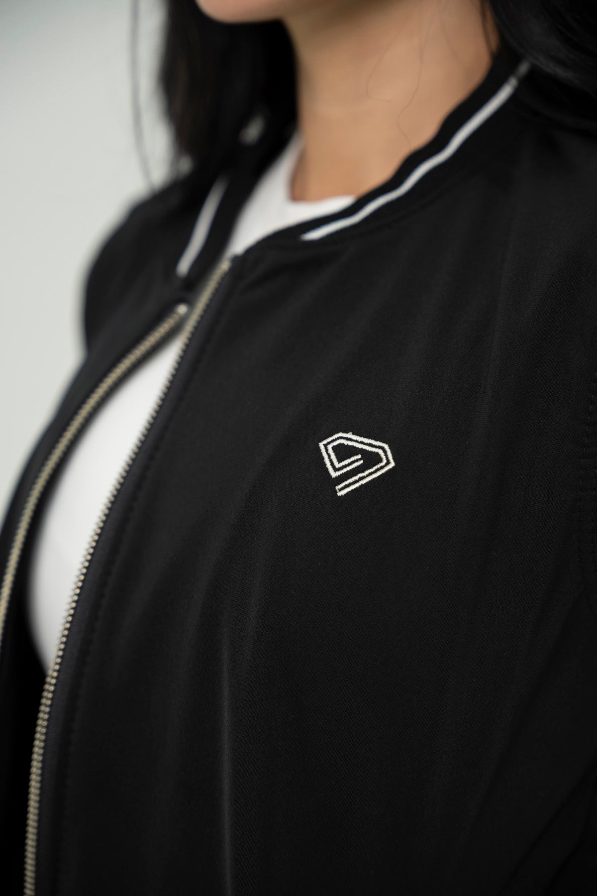 Chaqueta con Cremallera Dubai Color Negro