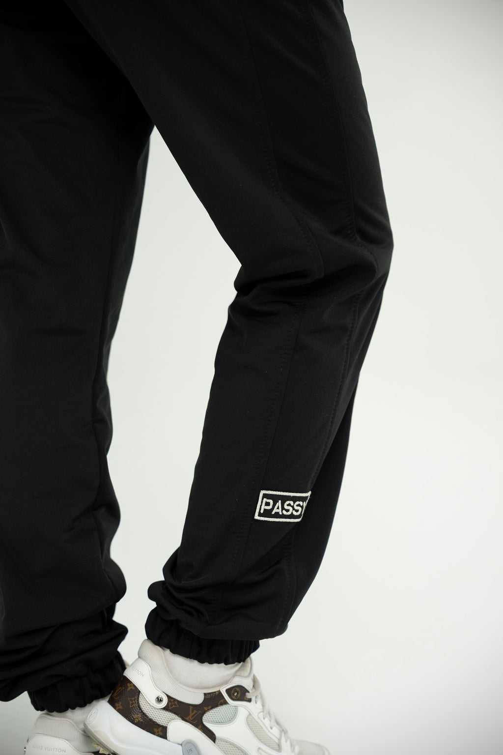 Jogger Dubai Color Negro