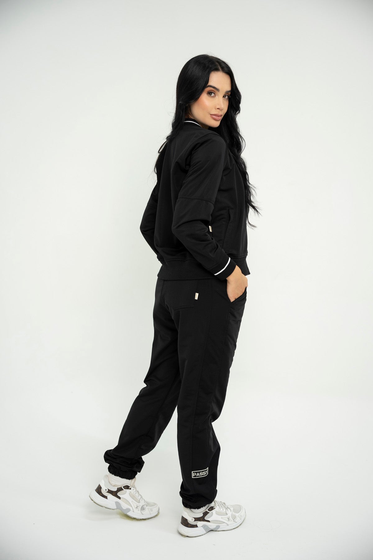 Jogger Dubai Color Negro
