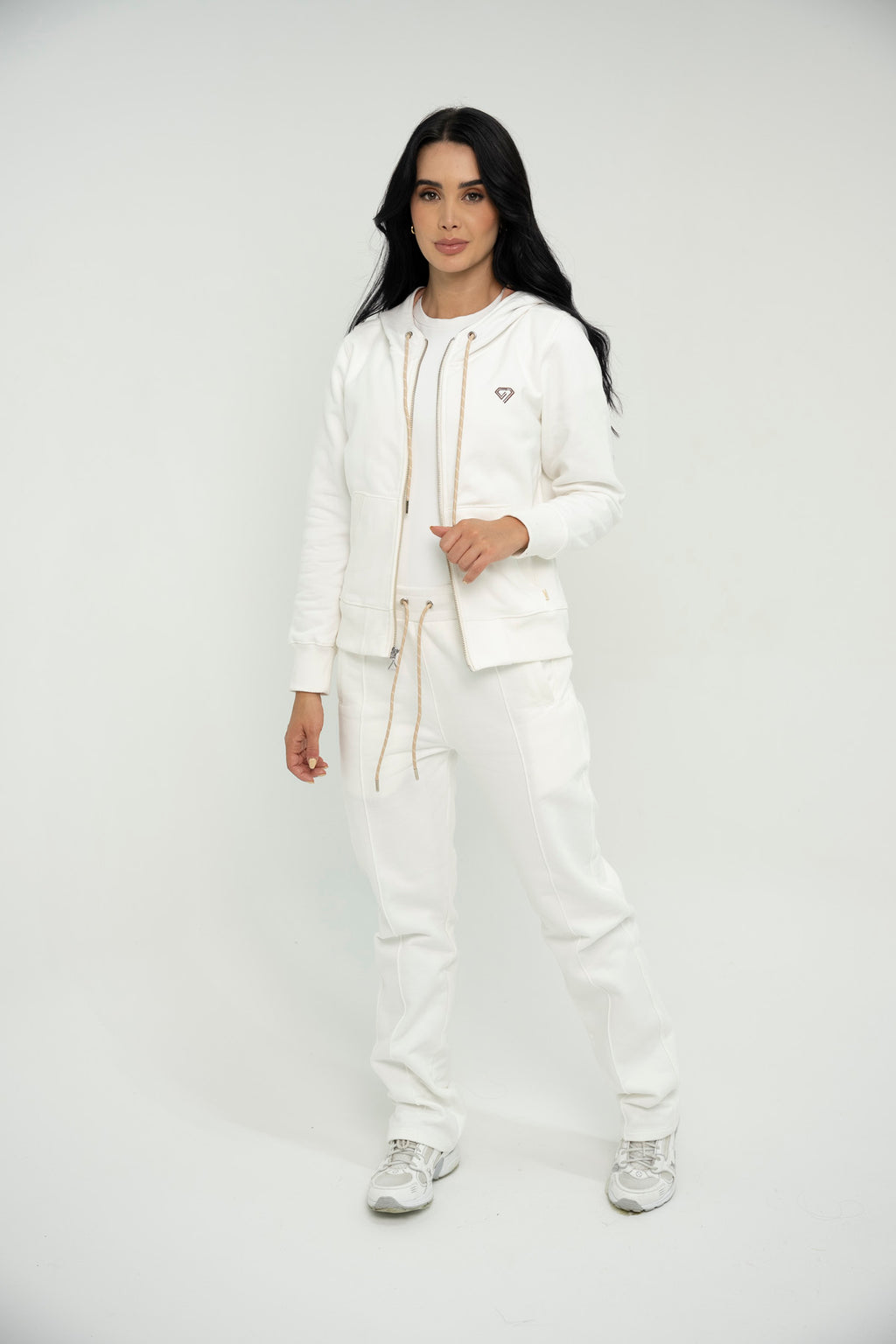 Set Monaco Marfil De Chaqueta y Sudadera Bota Recta