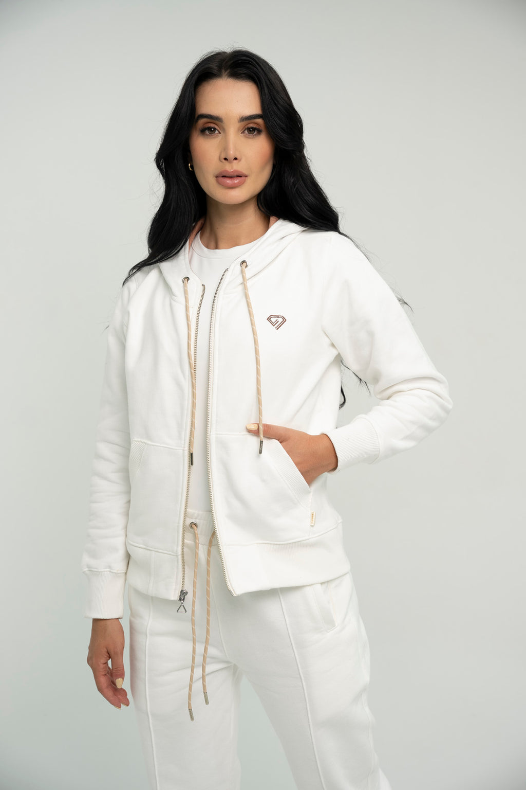 Set Monaco Marfil De Chaqueta y Sudadera Bota Recta