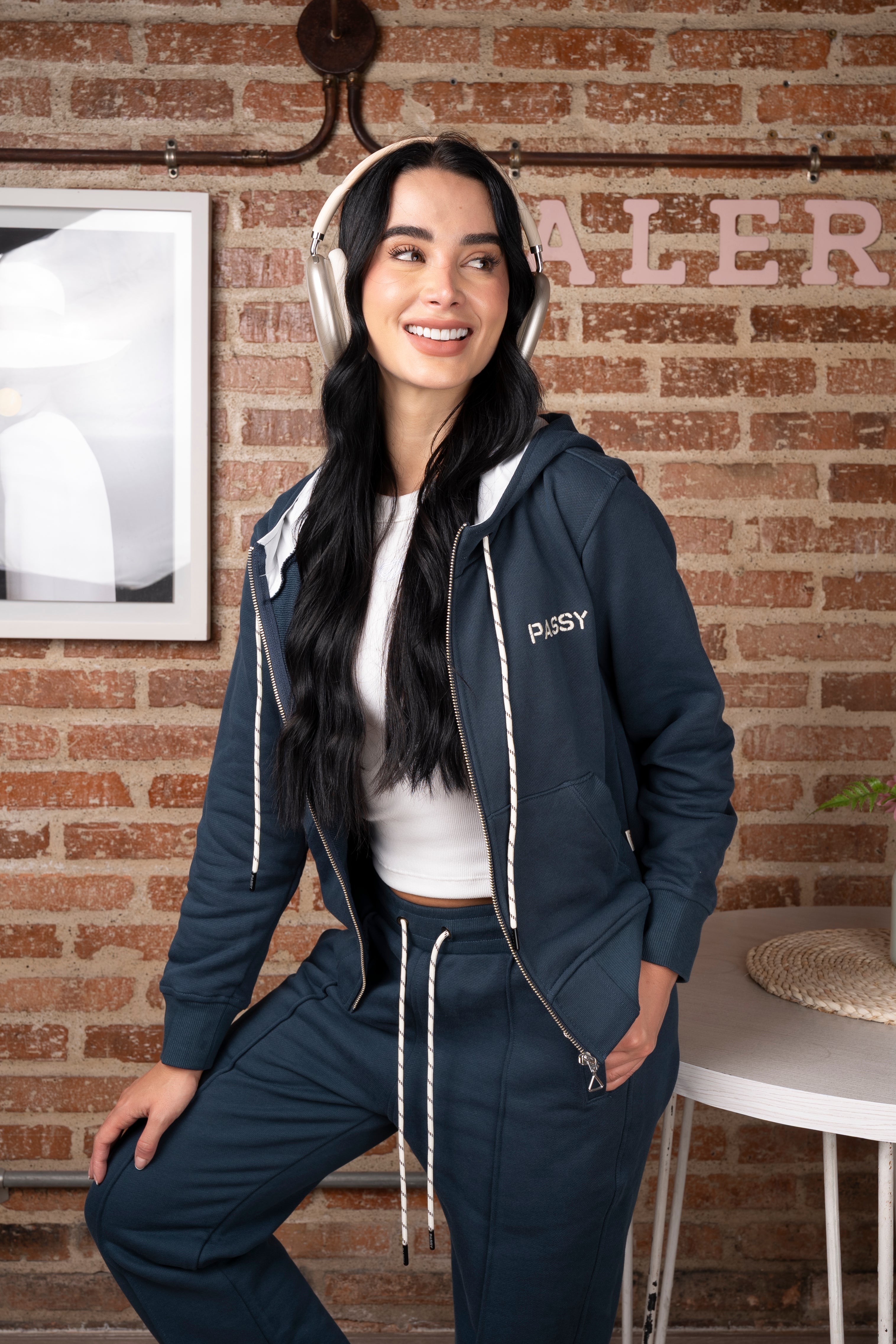 Set Zafiro Clásico Azul Oscuro De Chaqueta y Sudadera Bota Recta