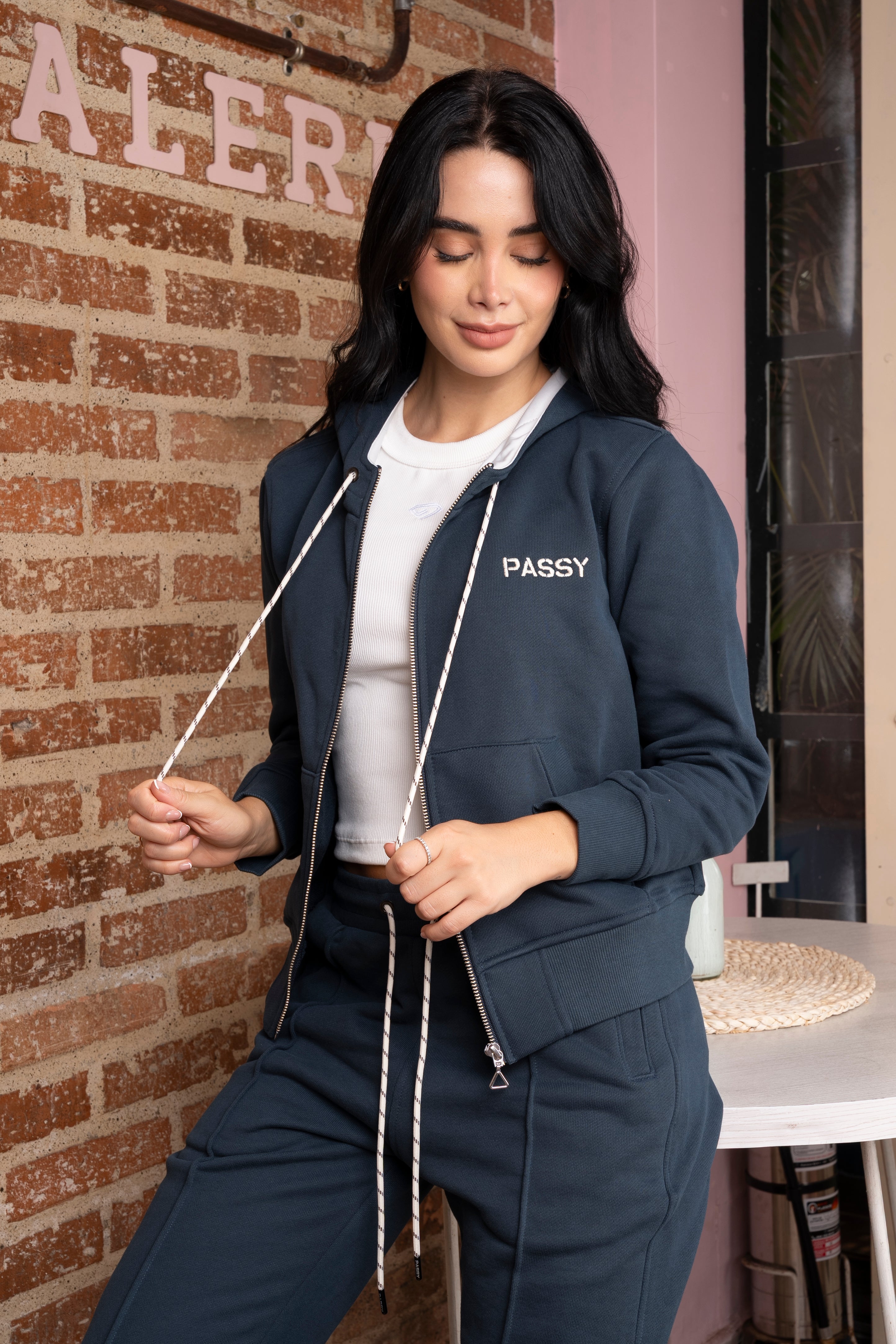 Set Zafiro Clásico Azul Oscuro De Chaqueta y Sudadera Bota Recta