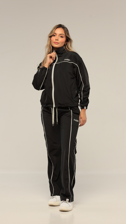 SET NEGRO PARA MUJER DE BUZO Y SUDADERA BOTA RECTA