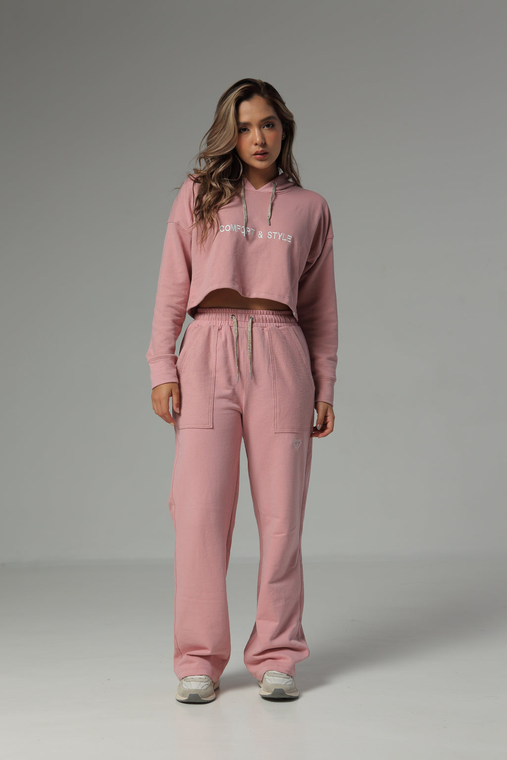 Buzo Con Chompa Color Rosado