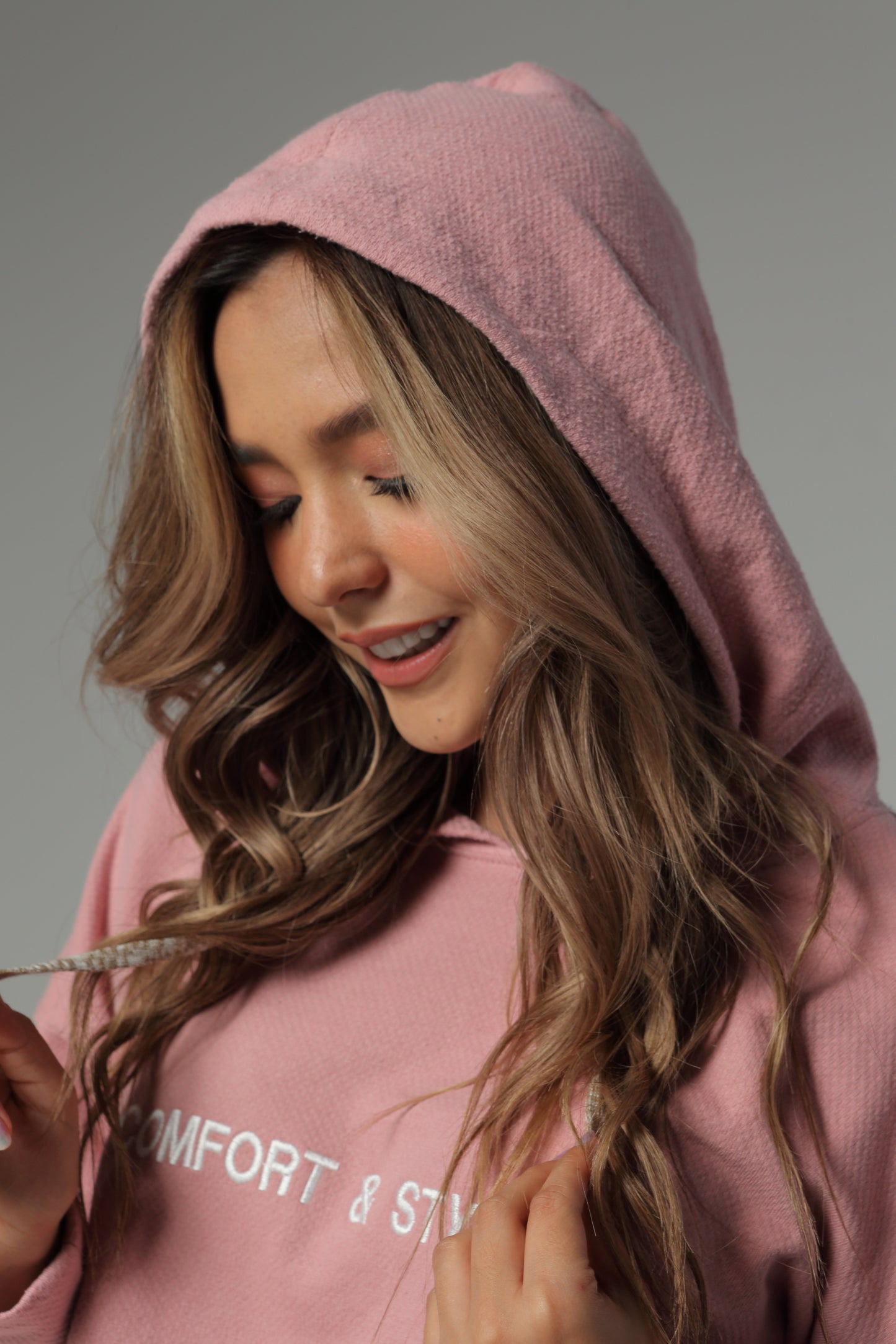 SET DE BUZO Y SUDADERA BOTA RECTA COLOR ROSADO PARA MUJER