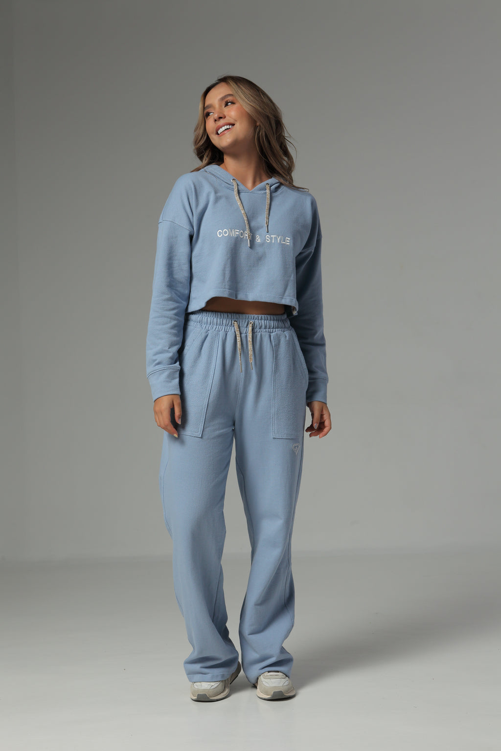 Sudadera Bota Recta Color Azul Claro