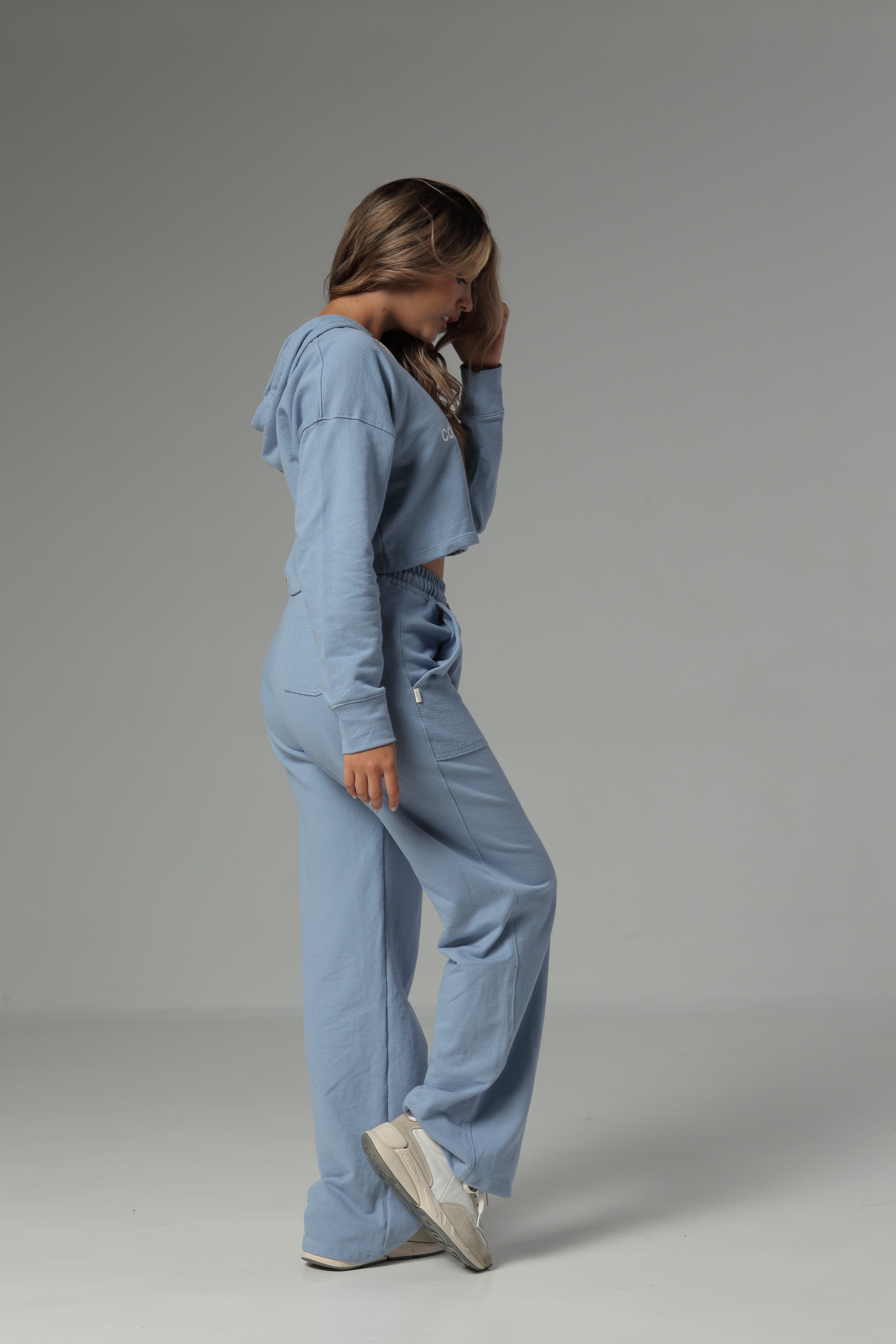 Sudadera Bota Recta Color Azul Claro