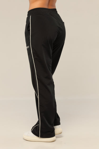 SET NEGRO PARA MUJER DE BUZO Y SUDADERA BOTA RECTA