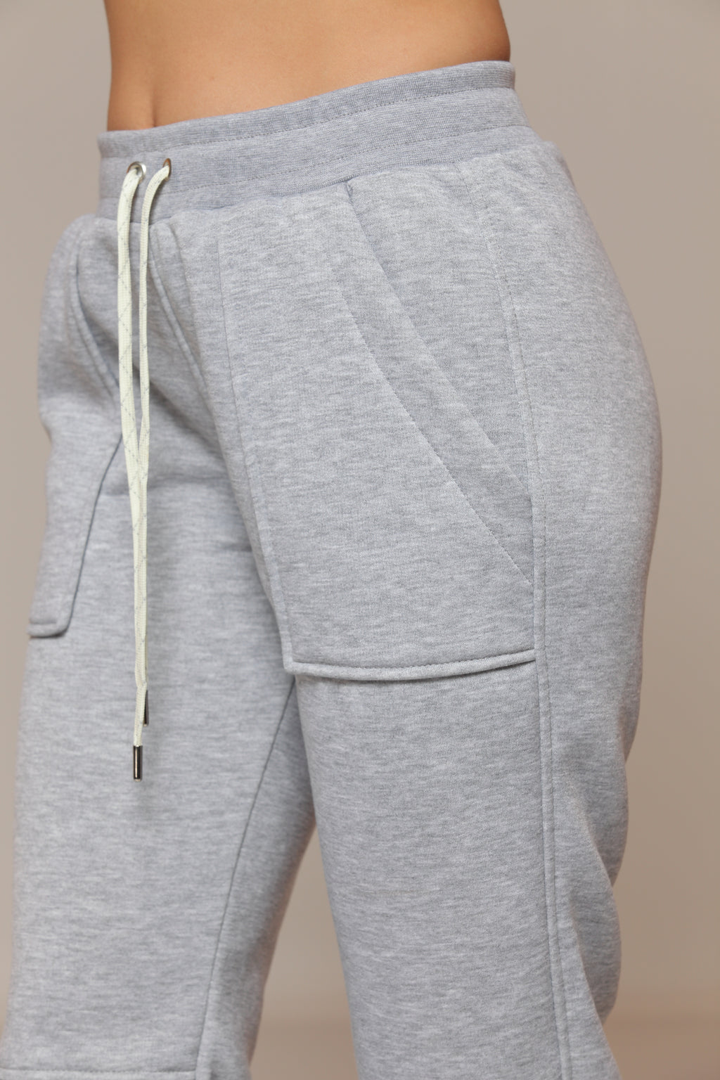 Jogger Color Gris