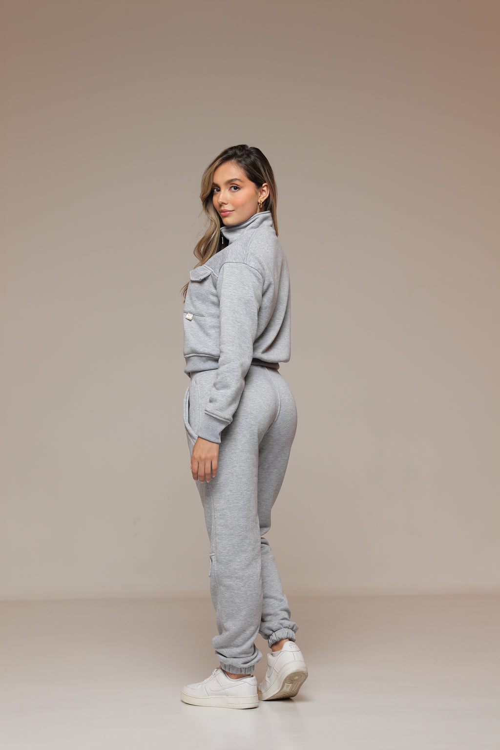 Set Para Mujer De Buzo Y Jogger Color Gris Jaspeado