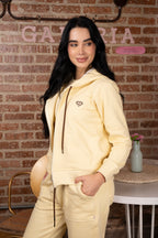 Set Esencia Amarillo Pastel De Chaqueta  y Sudadera Bota Recta