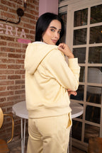 Set Esencia Amarillo Pastel De Chaqueta  y Sudadera Bota Recta