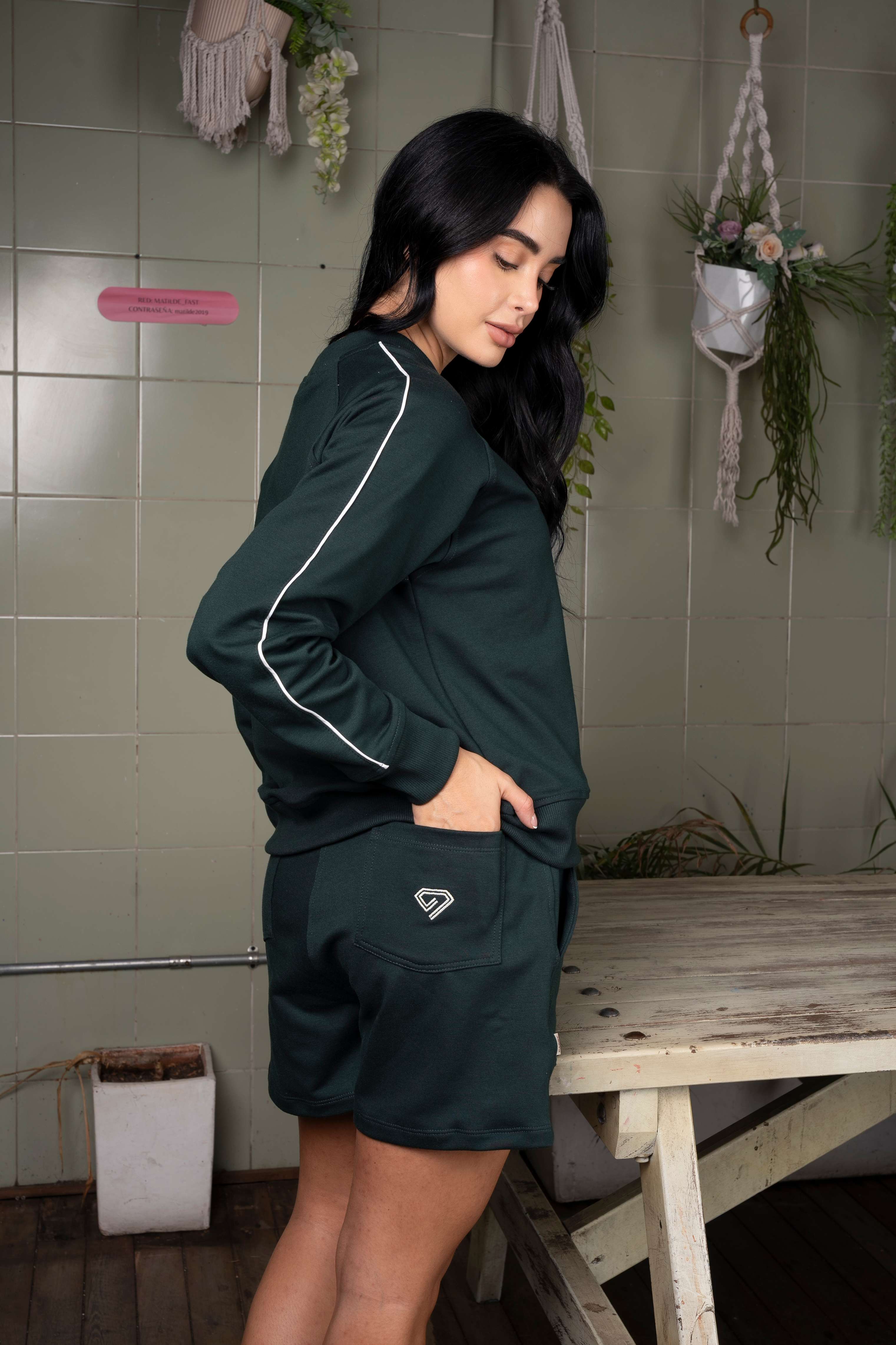 Set Alma Verde Esmeralda De Buzo y Short