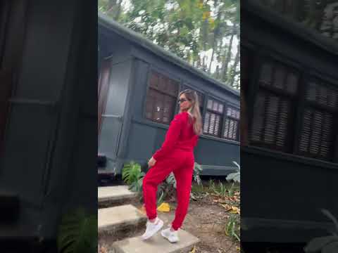 Set De Buzo Y Jogger Color Rojo Para Mujer